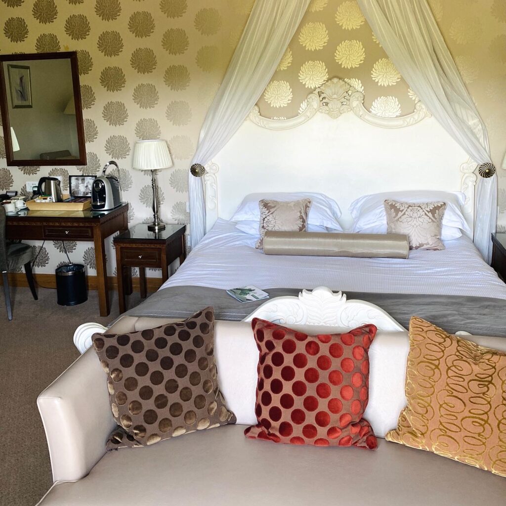 Bridal suite